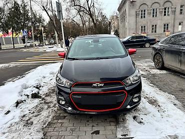 Chevrolet: Chevrolet Spark: 2016 г., 1 л, Вариатор, Бензин, Хэтчбэк — 4