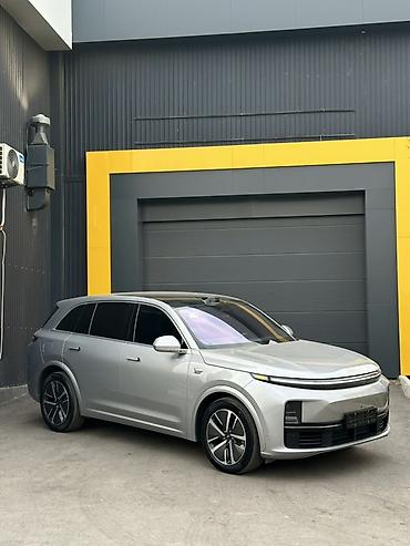 6 2: Lixiang L7: 2024 г., 1.5 л, Гибрид, Кроссовер — 10