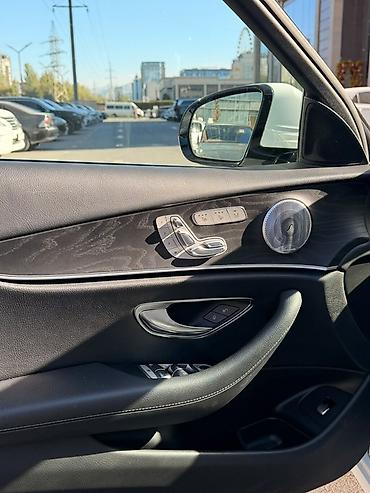 руль для мерса: Mercedes-Benz E-Class: 2020 г., 2 л, Автомат, Бензин, Седан — 6