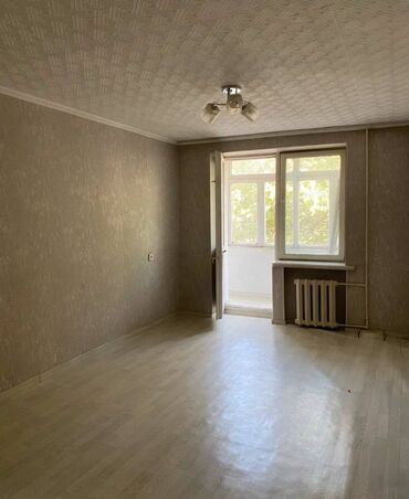 купить квартиру константиновка дешево: 1 комната, 36 м², Индивидуалка, 2 этаж, Косметический ремонт