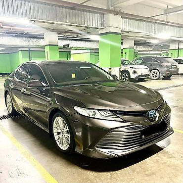 Toyota: Toyota Camry: 2018 г., 2.5 л, Автомат, Гибрид, Седан at lalafo.kg — 2 Toyota: Toyota Camry: 2018 г., 2.5 л, Автомат, Гибрид, Седан — 2