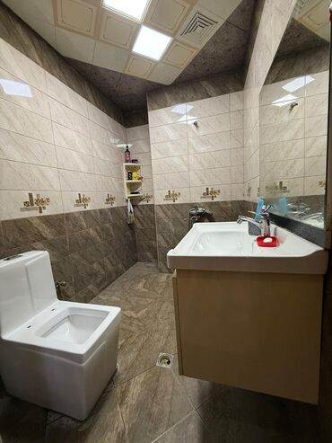 Sifarişlə qonaq dəstləri: Satılır: mənzilin geniş zalı və dəhlizi üçün nəzərdə tutulmuş daxili — 35