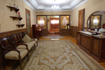 дом в кенеш: Үй, 283 кв. м, 7 бөлмө, Кыймылсыз мүлк агенттиги, Косметикалык оңдоо