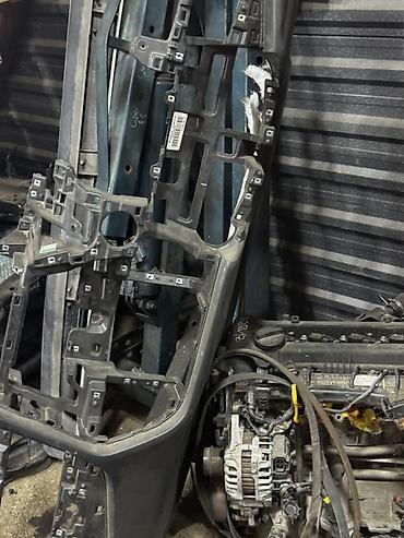 ford transit farası: Avtomobil ehtiyat hissələri – faralar, arxa stoplar, sürətlər qutuları — 5
