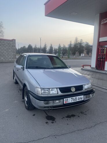 Volkswagen: Volkswagen Passat: 1996 г., 1.6 л, Механика, Газ, Седан — 1