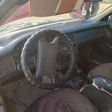 Audi: Audi 80: 1987 г., 1.8 л, Механика, Бензин, Седан — 4