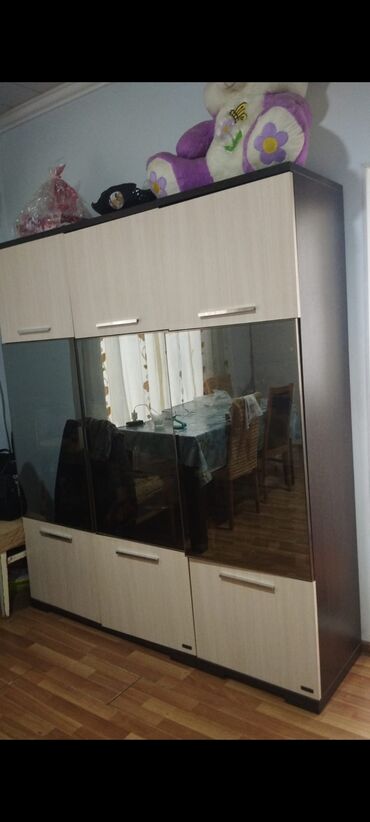 servan: Yeni, Açılan, 3 qapılı Düz dolab, Servant, Azərbaycan