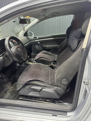 решетка на пассат б3: Volkswagen Golf V: 2004 г., 2 л, Автомат, Бензин, Хетчбек