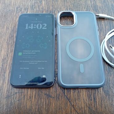iphone nausnik qiymetleri: IPhone 11, 128 GB, Qara, Simsiz şarj, Face ID