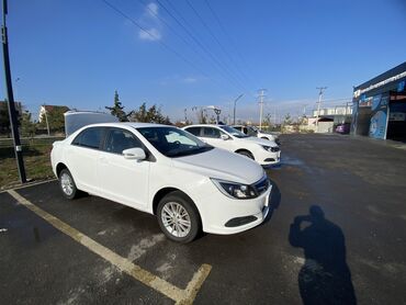 продажа мотошлемов: BYD : 2019 г., 1 л, Автомат, Электромобиль, Седан
