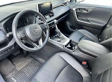 срв 2017: Сдаю Toyota RAV4, Посуточно, Без водителя, | Залог — 4