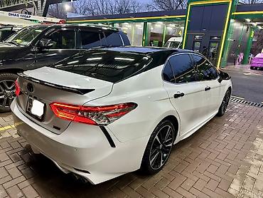 Toyota: Toyota Camry: 2018 г., 2.5 л, Автомат, Бензин, Седан — 4