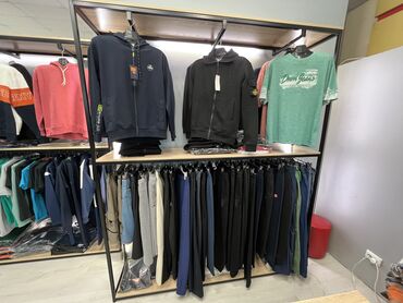 Кронштейны, стойки: Кронштейны Стеллажи Стойки Вешала Столы ресепшен Раскладочные — 24