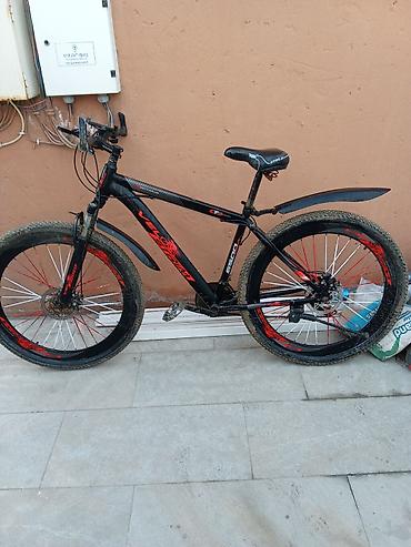trek marlin 5: Velosiped – dağ/şosse tərzi, 29" təkərlər, disk əyləclər - Geniş — 1