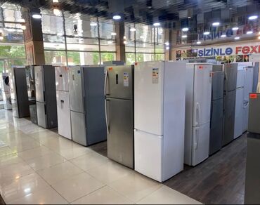 Boşqablar: Məişət texnikası mağazasında müxtəlif model və ölçülərdə soyuducu