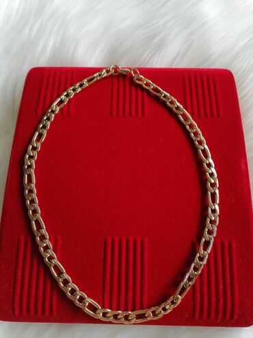 Ogrlice: Ogrlica sa priveskom — 13