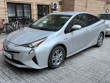 Toyota: Toyota Prius: 2016 г., 1.8 л, Вариатор, Гибрид, Хэтчбэк