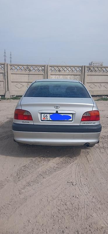 потрубок: Toyota Avensis: 2000 г., 1.8 л, Механика, Бензин, Седан — 2