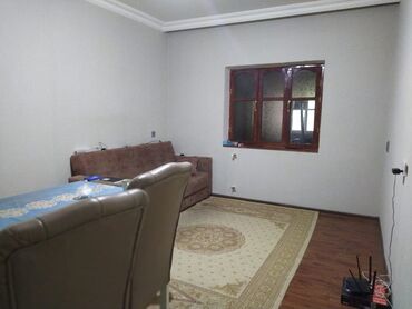 Uzunmüddətli kirayə mənzillər: Otaq yoldaşı axdarılır. 3 otaqlı mənzil – geniş koridorlu, işıqlı — 3