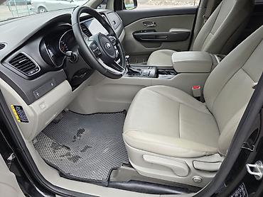 Kia: Kia Carnival: 2017 г., 2.2 л, Автомат, Дизель, Минивэн — 10