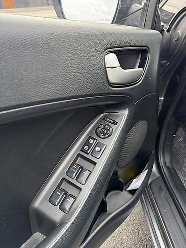 Kia: Kia K3: 2017 г., 1.6 л, Бензин, Седан — 10