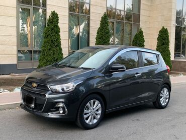 Chevrolet: Chevrolet Spark: 2017 г., 1 л, Автомат, Бензин, Хэтчбэк