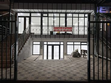 аренда помещений центр: Сдается 2х этажное помещение с общей площадью 80кв.м. Все детали и