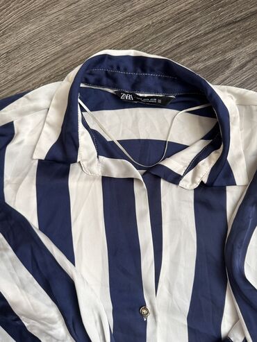 Кофты, свитеры: Кофта, M at lalafo.kg — 8 Кофты, свитеры: Кофта, M — 8