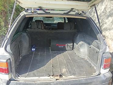 мухобойка на спринтер: Volkswagen Passat Variant: 1991 г., Универсал — 3