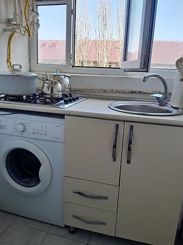 kirayə otaqlar: Satilir 30 kvadrat 10 mkr kristal abseron 2 otaq metbex balkonda — 4