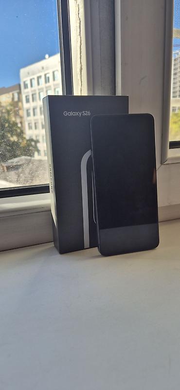 galaxy a26: Смартфон Samsung Galaxy S26 (модель SM‑S926B/DS), цвет чёрный — 3