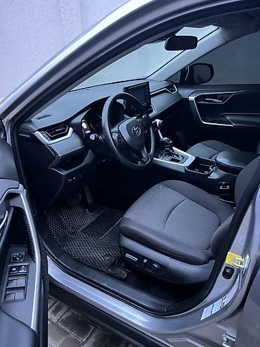 Toyota: Toyota RAV4: 2020 г., 2.5 л, Автомат, Бензин, Кроссовер — 6