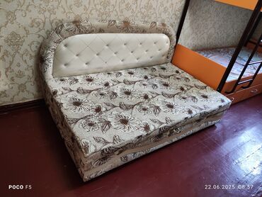 купить кресло кровать недорого бу: Раскладной диван, Б/у, Двухстворчатая
