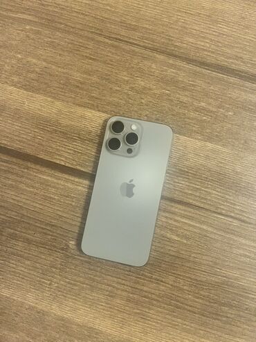 Apple iPhone: IPhone 15 Pro Max, Gümüşü, Face ID — 7