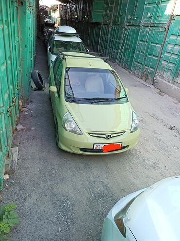 зеленая honda: Honda Fit: 2004 г., 1.3 л, Автомат, Бензин, Хэтчбэк