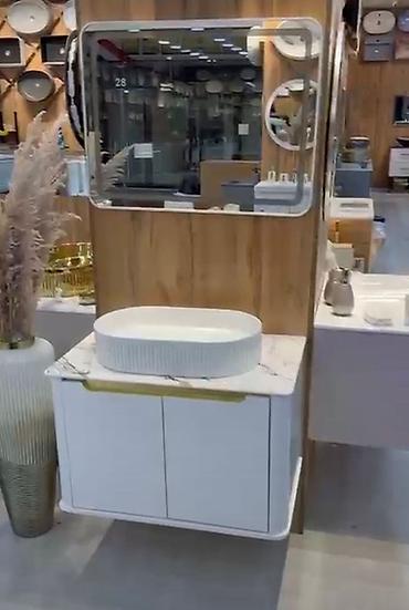 Müasir vanna otağı dəsti – asma tualet dolabı, mərmər effekti üst lalafo.az -da Müasir vanna otağı dəsti – asma tualet dolabı, mərmər effekti üst
