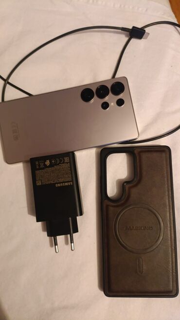 Samsung: Samsung S25 Ultra, 256 GB, rəng - Boz, Simsiz şarj — 4