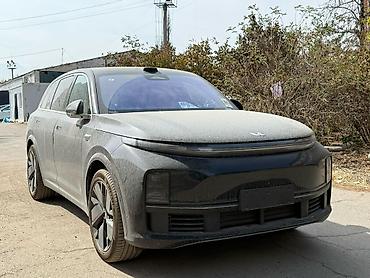 авто лупарик: Lixiang L7: 2025 г., 1.5 л, Автомат, Гибрид, Кроссовер — 1