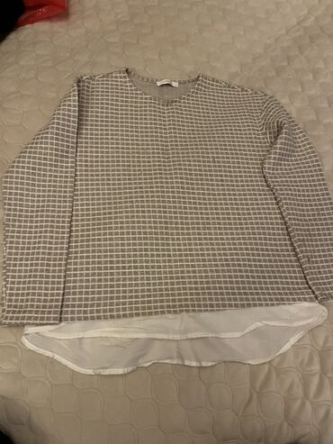 женские серые футболки: Qadın bluzası – LC Waikiki
M razmer