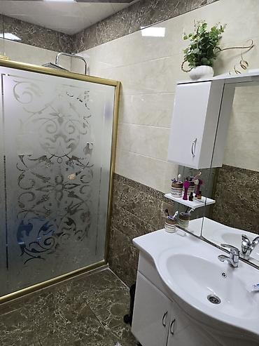 Həyət evləri və villaların satışı: 7 otaqlı, 246 kv. m, Yeni təmirli -da lalafo.az — 12 Həyət evləri və villaların satışı: 7 otaqlı, 246 kv. m, Yeni təmirli — 12