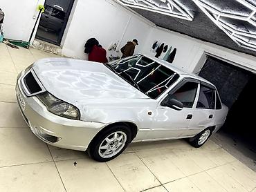 Daewoo: Daewoo Nexia: 2010 г., 1.6 л, Механика, Бензин, Седан — 4