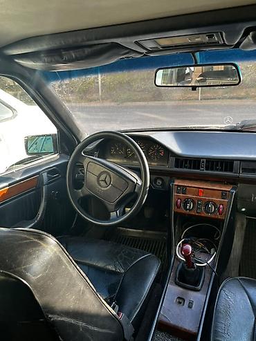 sl 55: Mercedes-Benz E-Class: 1992 г., Седан — 6