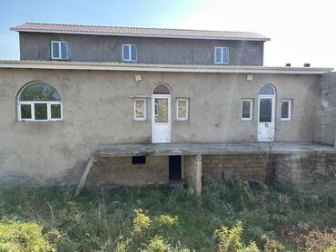Həyət evləri və villaların satışı: Novxanı 7 otaqlı, 250 kv. m, Orta təmir — 2