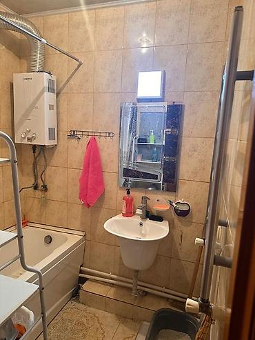 квартира баку купить: Mingəçevir şəhəri mərkəz H. Əliyev pr 49 3 otaqlı mənzil - — 2