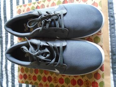 Patike: Patike, Nike, veličina - 42.5 — 9