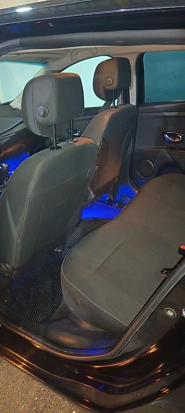 Renault: Megan 3 2012 ci il 1.5 turbo dizel Heçbir problemi yoxdur Motor 3 aydı — 4