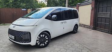 места: Hyundai Staria: 2021 г., 3.5 л, Автомат, Газ, Минивэн — 4