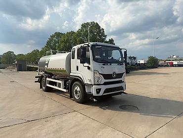 Уборочная техника: Мы являемся прямым продавцом с завода-производителя автомобилей CLW в — 10