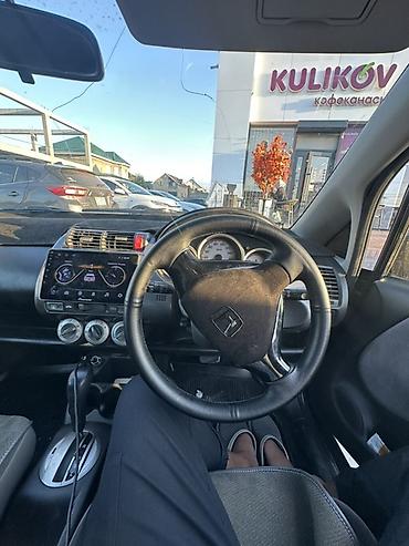 пампа: Honda Fit: 2005 г., 1.3 л, Автомат, Бензин, Хэтчбэк — 8