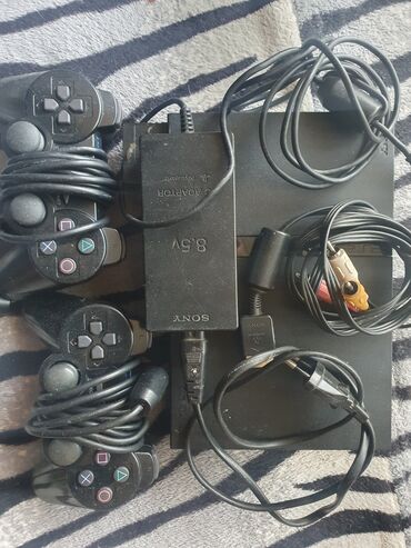 Video Games & Consoles: Playstation2 modovan full oprema